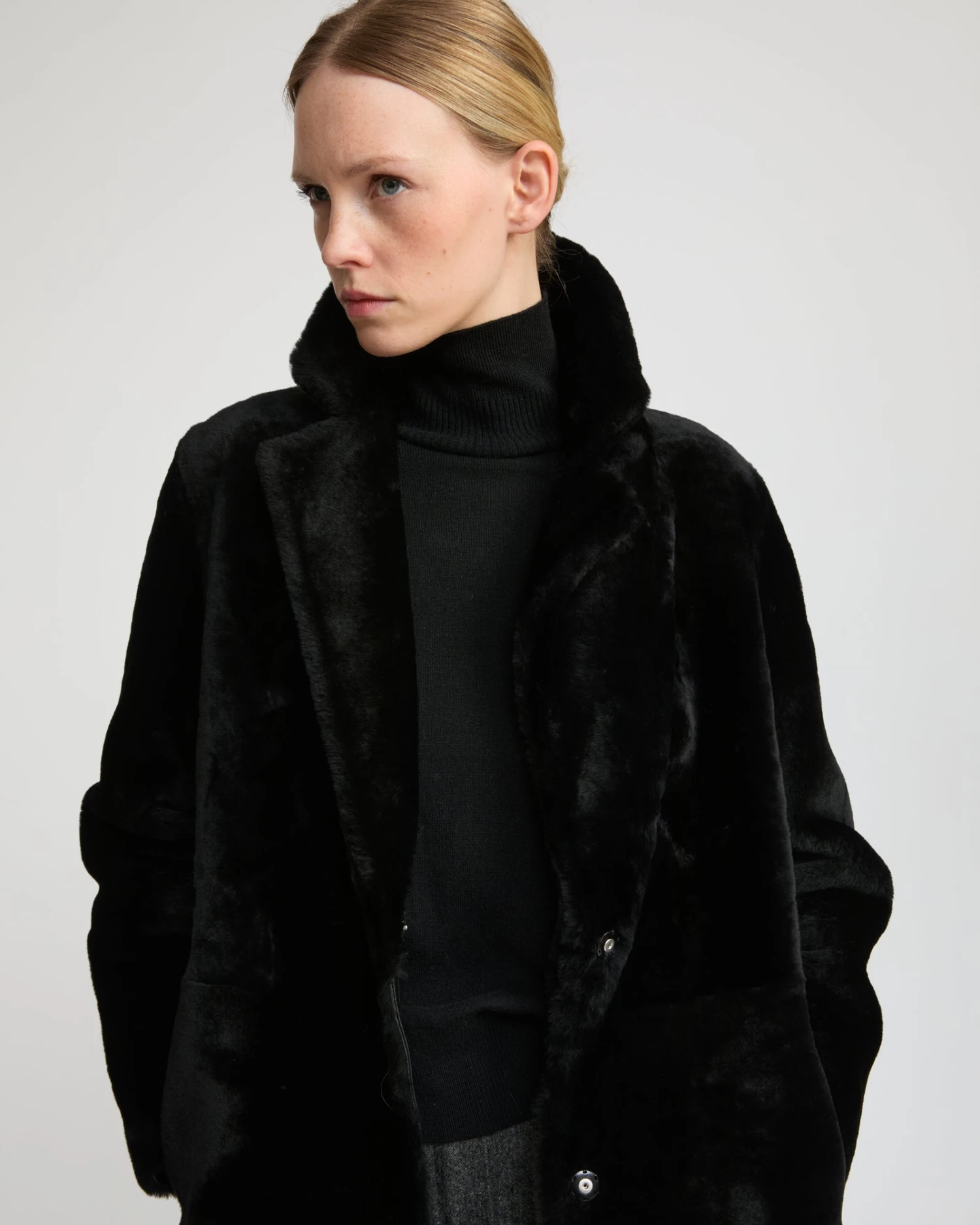 Manteau Réversible En Peau Lainée D'agneau Mérinos 4 Manteau Réversible En Peau Lainée D'agneau Mérinos – Image 2