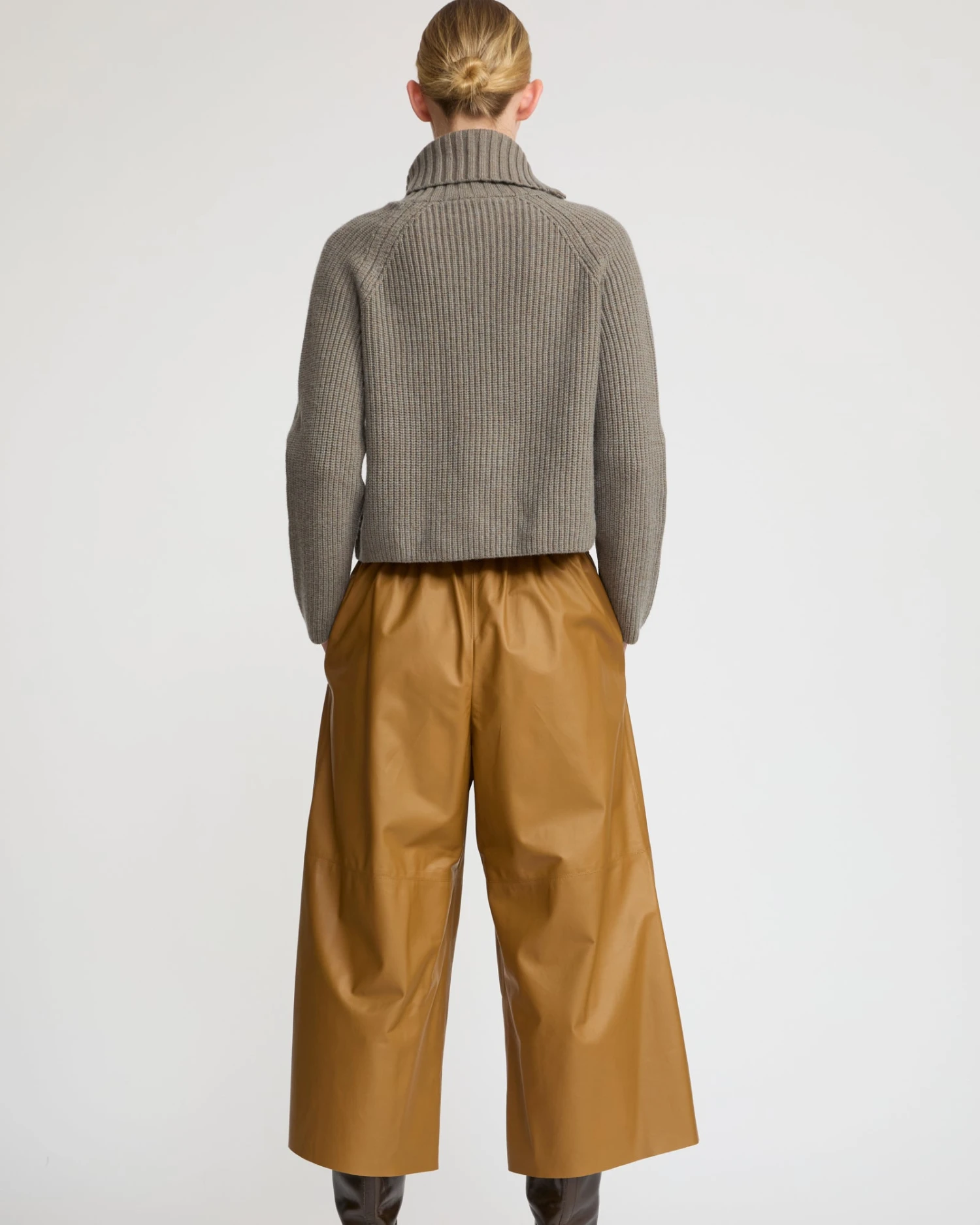 Jupe Culotte En Cuir D'agneau Fin 6 Jupe Culotte En Cuir D'agneau Fin – Image 4