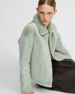 Veste Courte Réversible En Agneau Mérinos -yves salomon boutique 22WYV64355MESIA8092 4 88bd64d2 81a3 4d30 978c f0b5936562ee