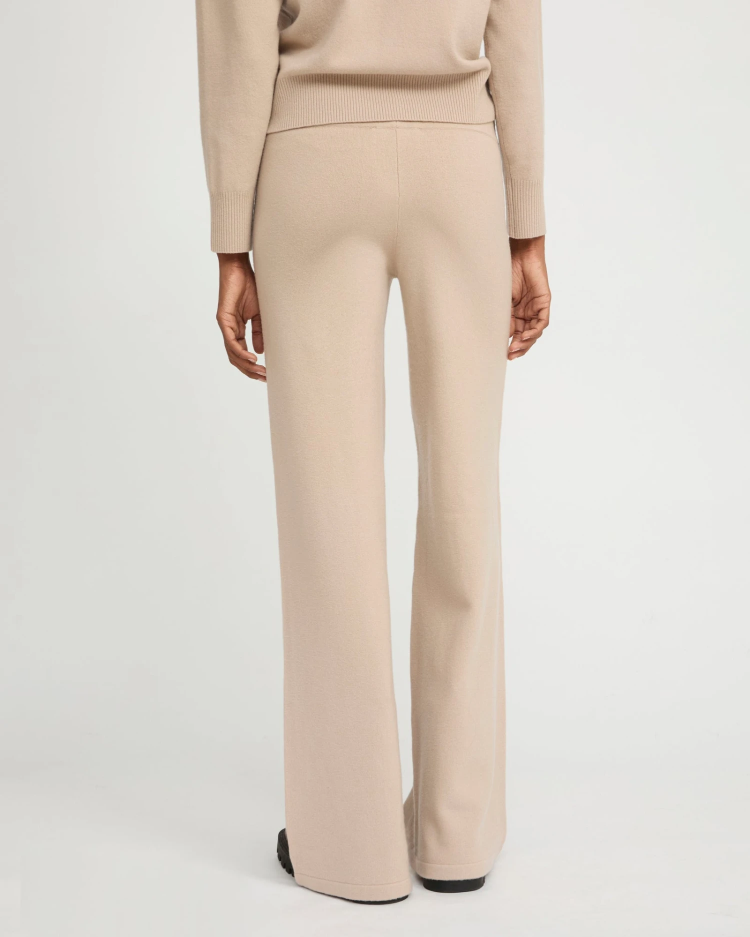 Pantalon Large En Maille Mérinos 5 Pantalon Large En Maille Mérinos – Image 3