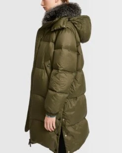 Doudoune Longueur 7/8 Avec Col En Fourrure De Renard Amovible