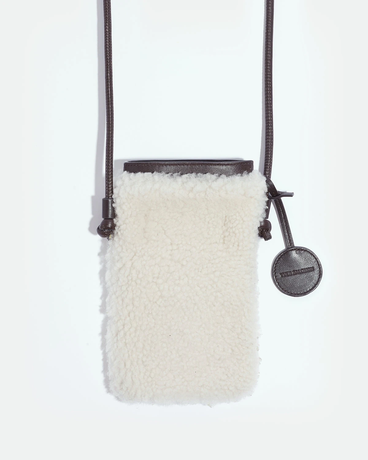 Étui De Téléphone En Mérinos Bouclé Et Cuir D’agneau 4 Étui De Téléphone En Mérinos Bouclé Et Cuir D’agneau – Image 2