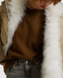 Parka Courte En Tissu Technique Déperlant Et Agneau -yves salomon boutique 24WFV01964S01XB2581 4 7e77c537 5753 4fc5 b3cf 6311c3e826cd