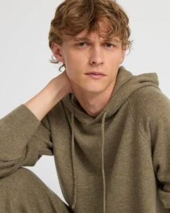 Pull à Capuche En Lainage Cachemire