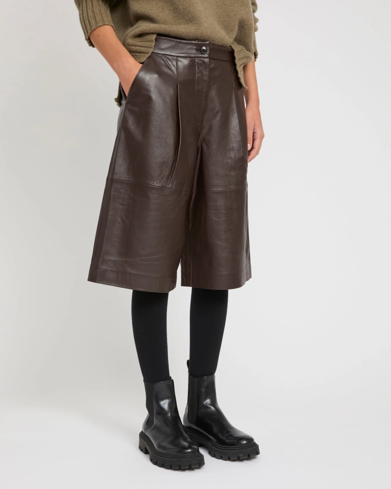 Bermuda En Cuir D'agneau 3 Bermuda En Cuir D'agneau