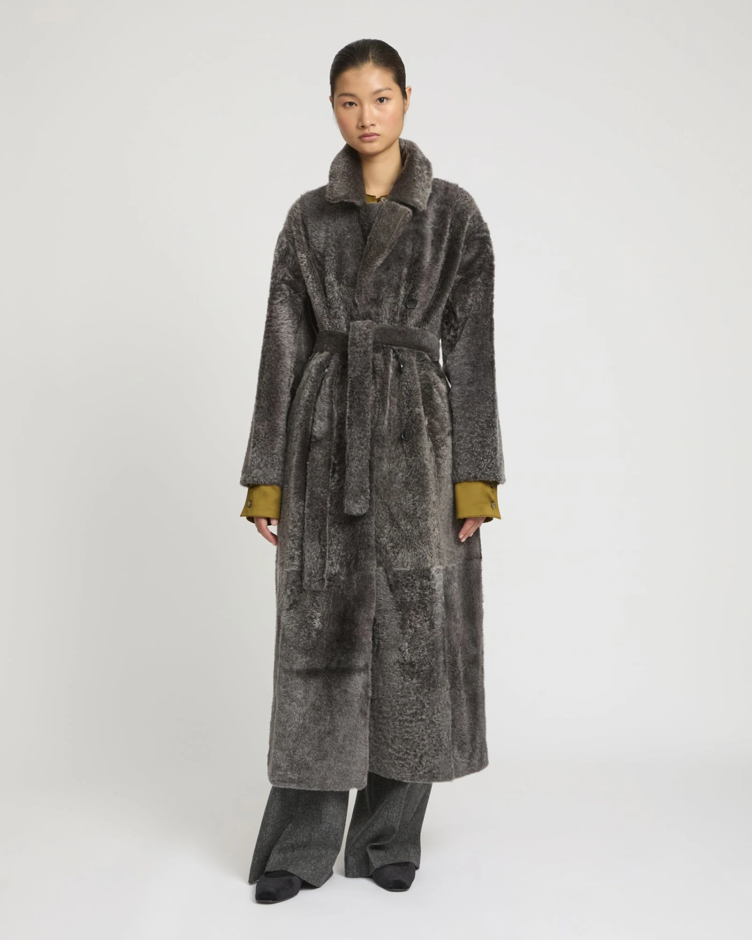 Manteau à Double Boutonnage En Peau Lainée Agneau Façon Astrakan 6 Manteau à Double Boutonnage En Peau Lainée Agneau Façon Astrakan – Image 4