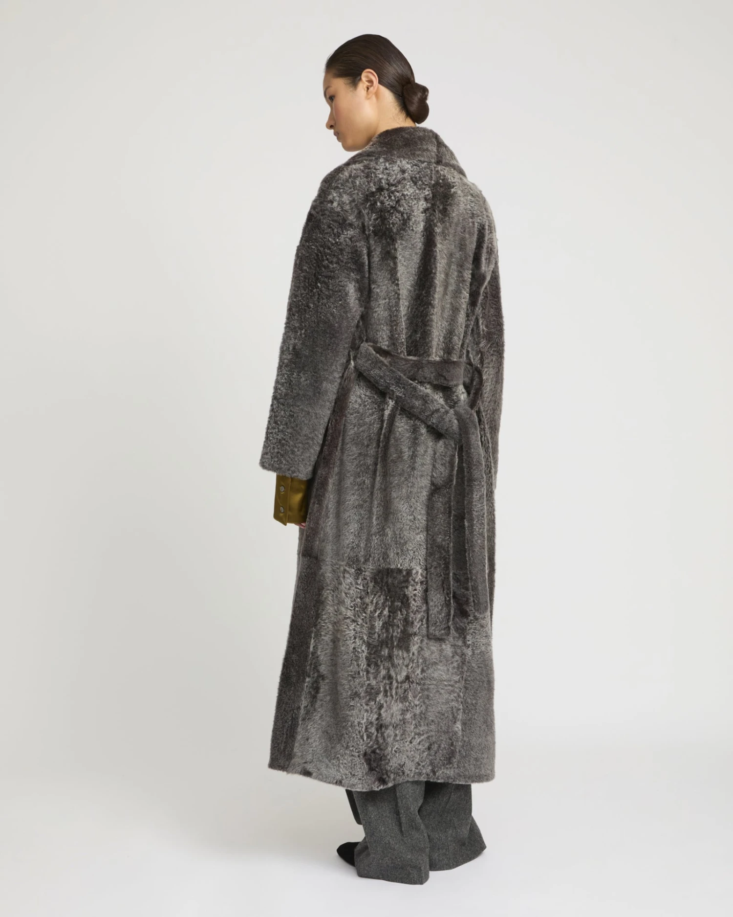 Manteau à Double Boutonnage En Peau Lainée Agneau Façon Astrakan 7 Manteau à Double Boutonnage En Peau Lainée Agneau Façon Astrakan – Image 5