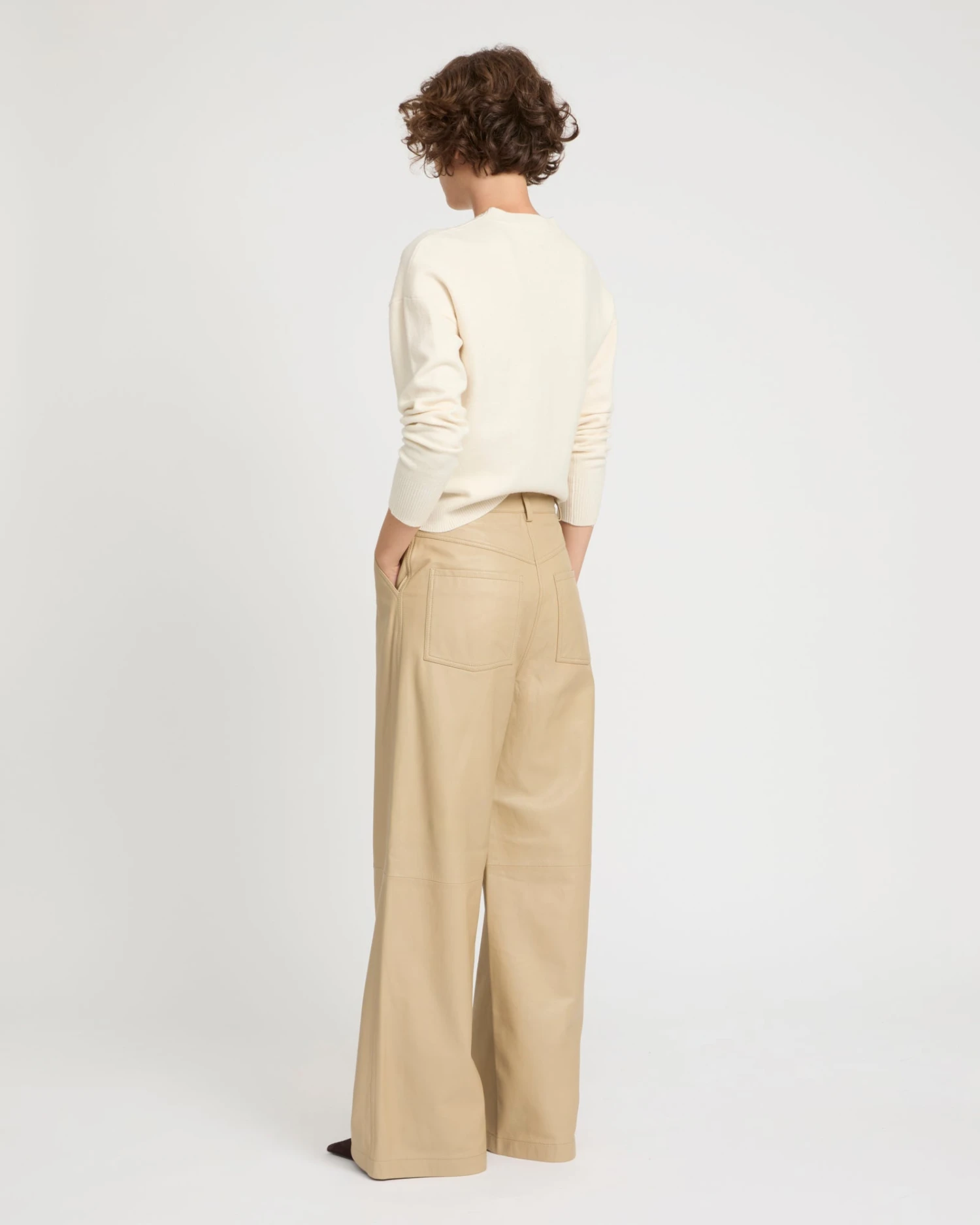 Pantalon Droit En Cuir D'agneau 5 Pantalon Droit En Cuir D'agneau – Image 3