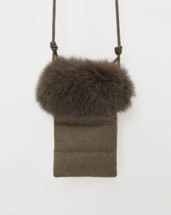 Étui De Téléphone En Flanelle Et Bord En Fourrure De Renard -yves salomon boutique 26WAA017XXWO2WA9127 9