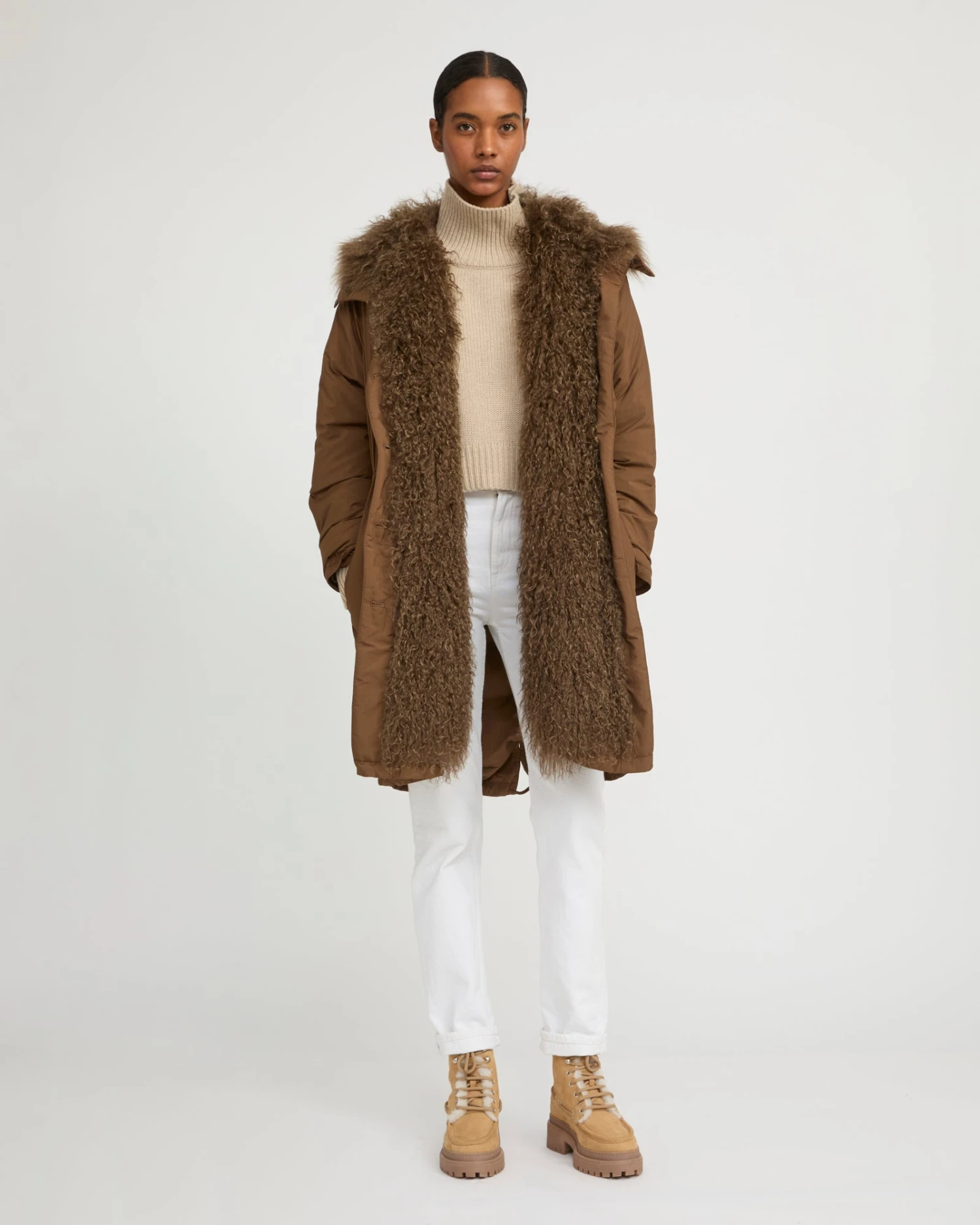 Parka Doudoune Ultra Light Garniture Agneau Frisé 4 Parka Doudoune Ultra Light Garniture Agneau Frisé – Image 2