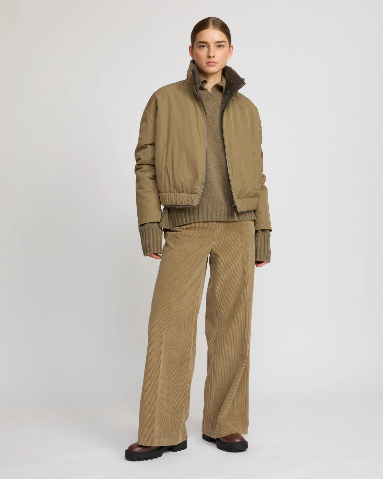 Veste Col Montant En Tissu Technique Réversible Fourrure De Vison 4 Veste Col Montant En Tissu Technique Réversible Fourrure De Vison – Image 2