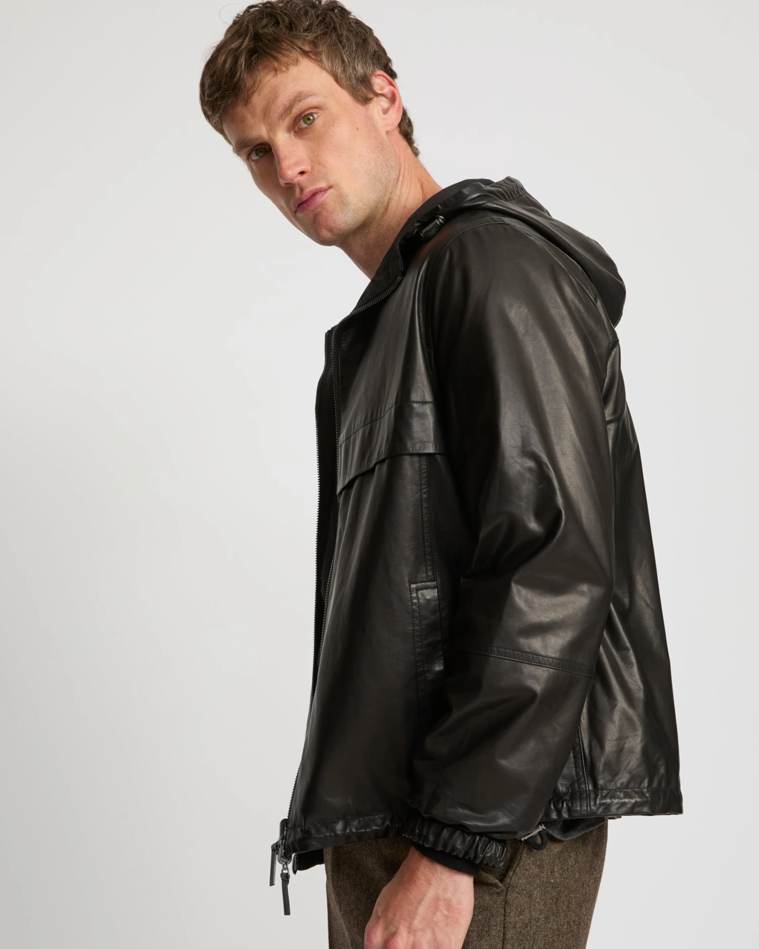 Hoody En Cuir De Baby Calf Réversible 6 Hoody En Cuir De Baby Calf Réversible – Image 4