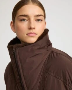 Doudoune Cape En Tissu Technique Avec Col Montant Et Intérieur En Fourrure De Vison -yves salomon boutique 26WYC06188DOTMA2253 3