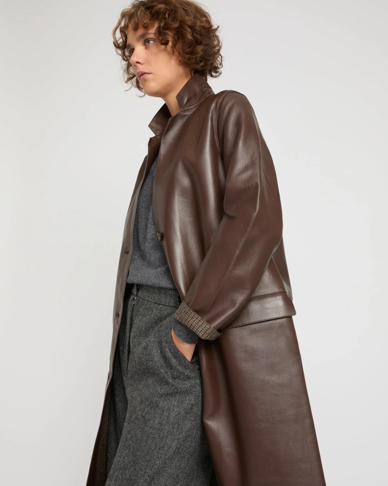 Manteau Droit En Cuir D'agneau Doublé Tissu Motif Pied-de-poule 4 Manteau Droit En Cuir D'agneau Doublé Tissu Motif Pied-de-poule – Image 2