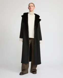 Manteau En Lainage Cachemire Double Face Et Fourrure De Vison