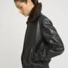 Veste Bomber En Cuir D'agneau Avec Col Amovible En Fourrure De Vison -yves salomon boutique 26WYV20255APXXC99