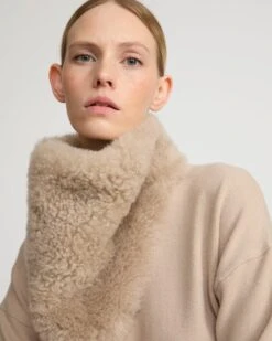 Bandana En Peau Lainée D'agneau Cachemire